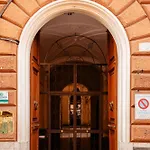 Vatican Charming Rhome * روما