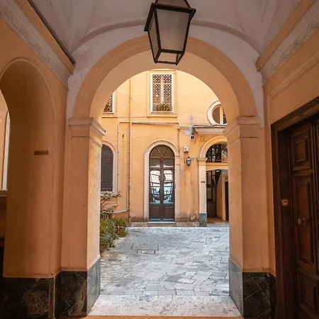Vatican Charming Rhome Apartman